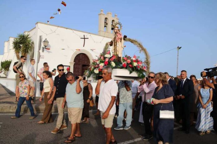 Procesión Noticias Playa Blanca | Playa Blanca se emociona en la procesión de honra a su patrona