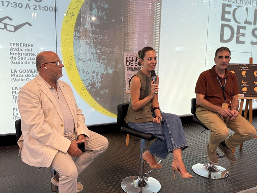 Noticias | Turismo impulsa ocho Atalayas Cósmicas, a través del Museo Elder, para seguir el eclipse solar parcial