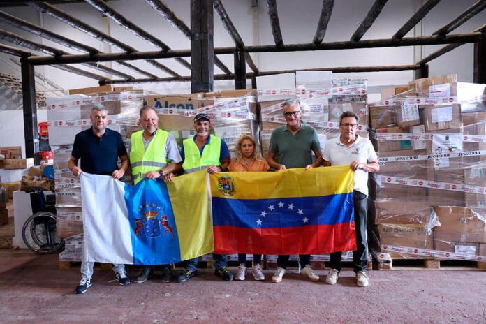 Ayuda-humanitaria-a-Venezuela--(2) Noticias | El Cabildo moviliza cerca de 30 toneladas de ayuda humanitaria para los afectados por los terremotos de Venezuela