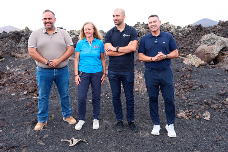 Noticias | El Cabildo reivindica el Geoparque de Lanzarote como referente internacional de conservación geológica y exploración planetaria