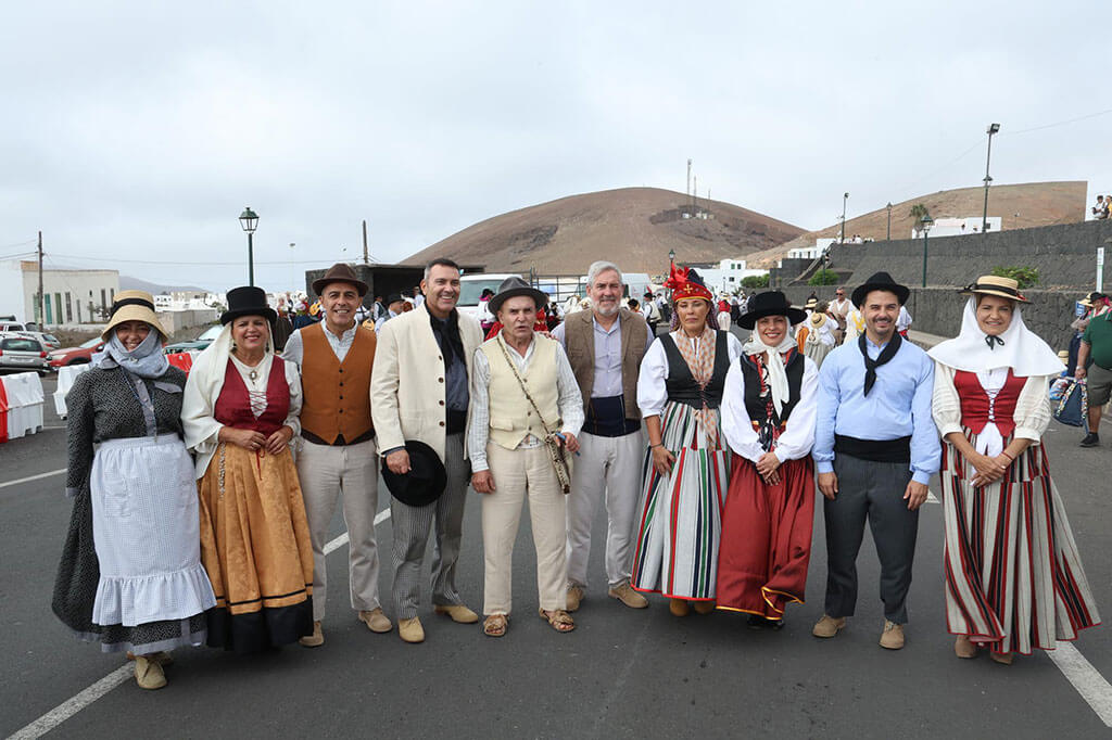 La Romería de la Virgen de Los Dolores vuelve a congregar a miles de personas en Mancha Blanca