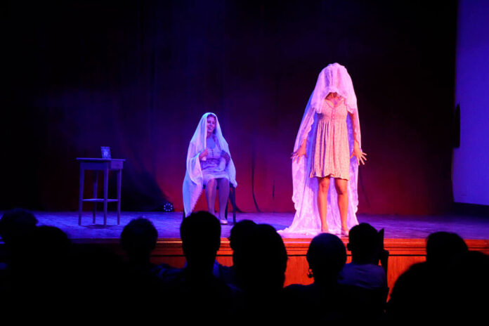 Noticias Yaiza | El teatro interpreta en Yaiza la realidad del alzheimer