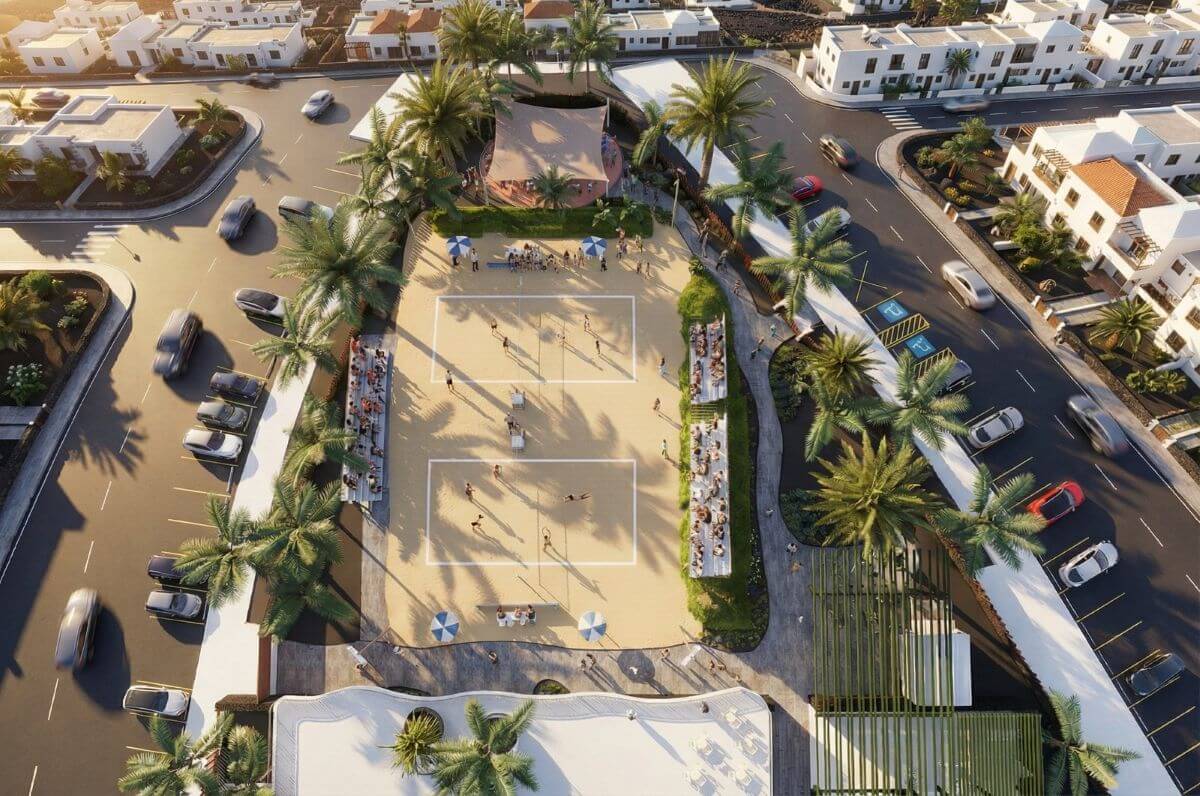 Yaiza construye canchas polivalentes para deportes de arena en Playa Blanca