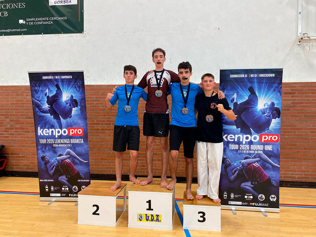 Nueve medallas para la escuela Kenpo Lanzarote de Playa Blanca en el Kenpo Pro Tour 2026, en Eskoriatza