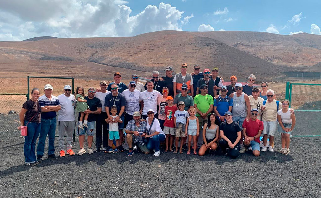 Noticias | La familia del deporte disfruta del tiro al plato en Yaiza