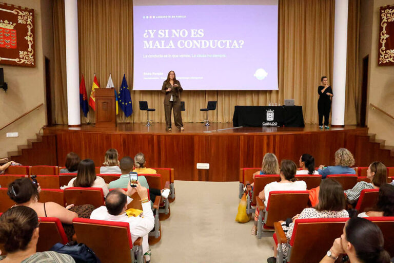 Noticias | Lanzarote en Familia aborda los grandes retos de la crianza y la educación con una programación que continúa hasta noviembre